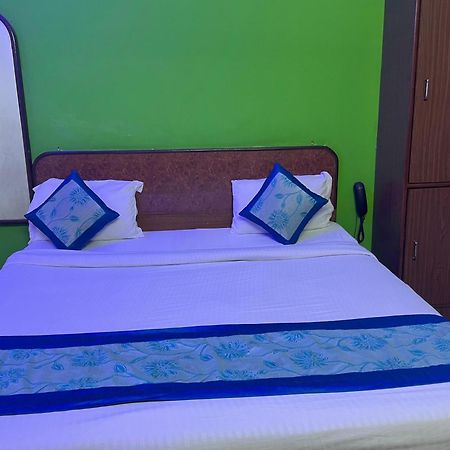 S R Plaza At Delhi Airport Hotel New Delhi Bagian luar foto